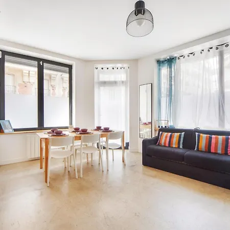 Large Flat Very Close To Montmartre Paris Exterior photo