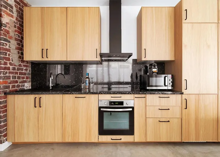 Large Flat Very Close To Montmartre